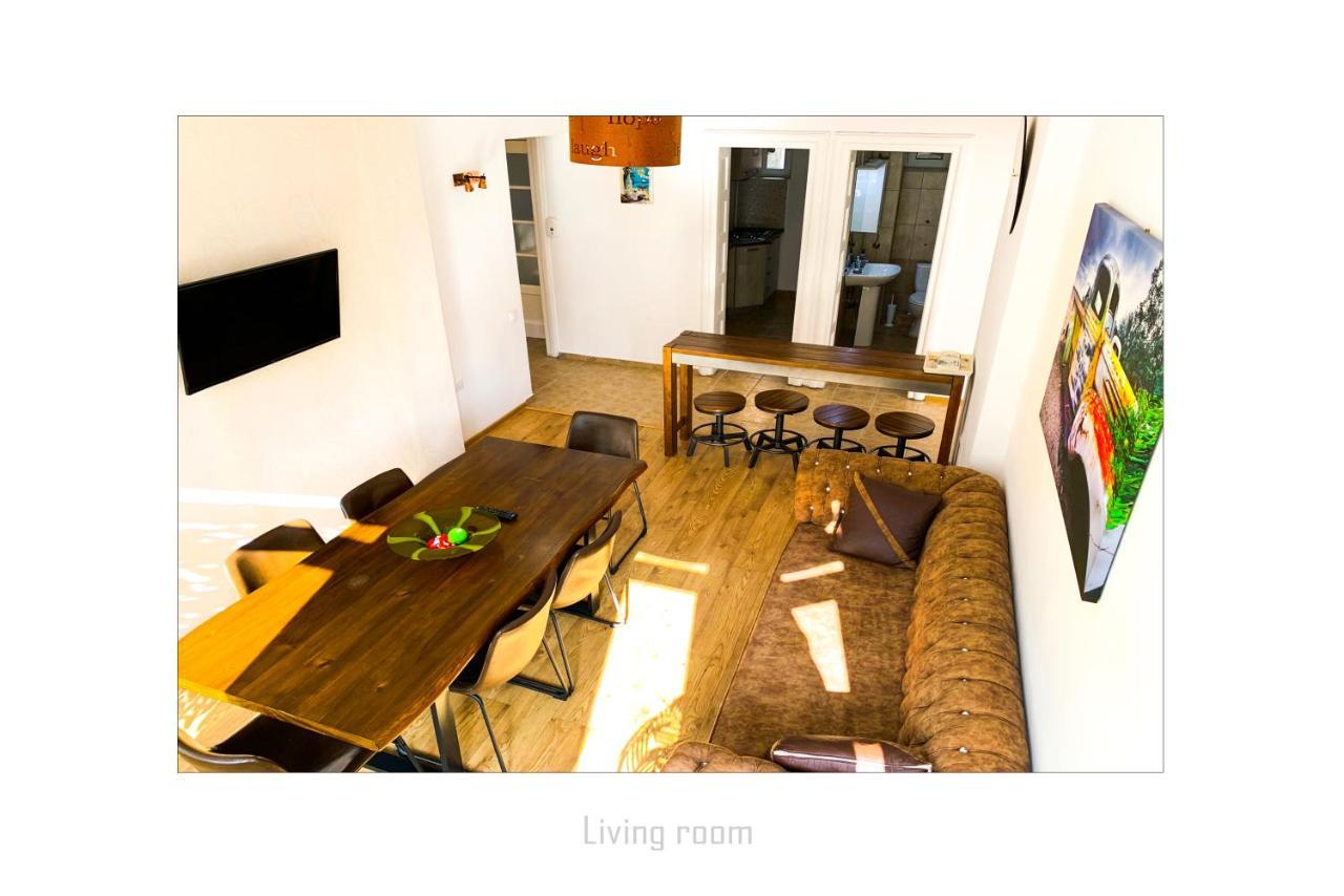 Apartament Dinicu, Brasov, Romania ภายนอก รูปภาพ