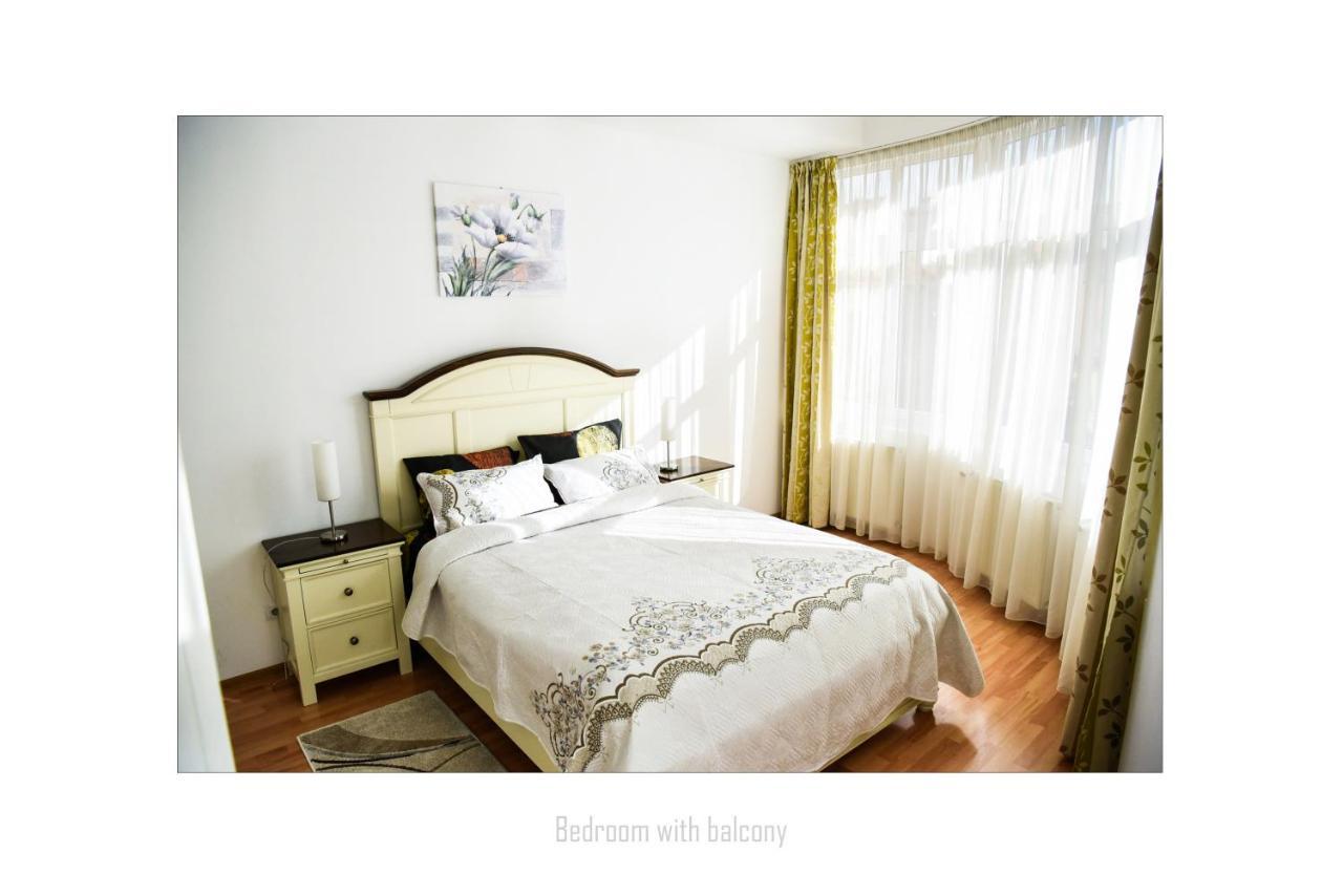 Apartament Dinicu, Brasov, Romania ภายนอก รูปภาพ