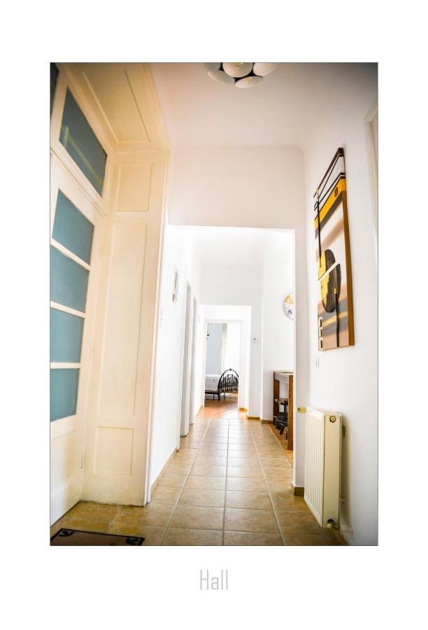 Apartament Dinicu, Brasov, Romania ภายนอก รูปภาพ